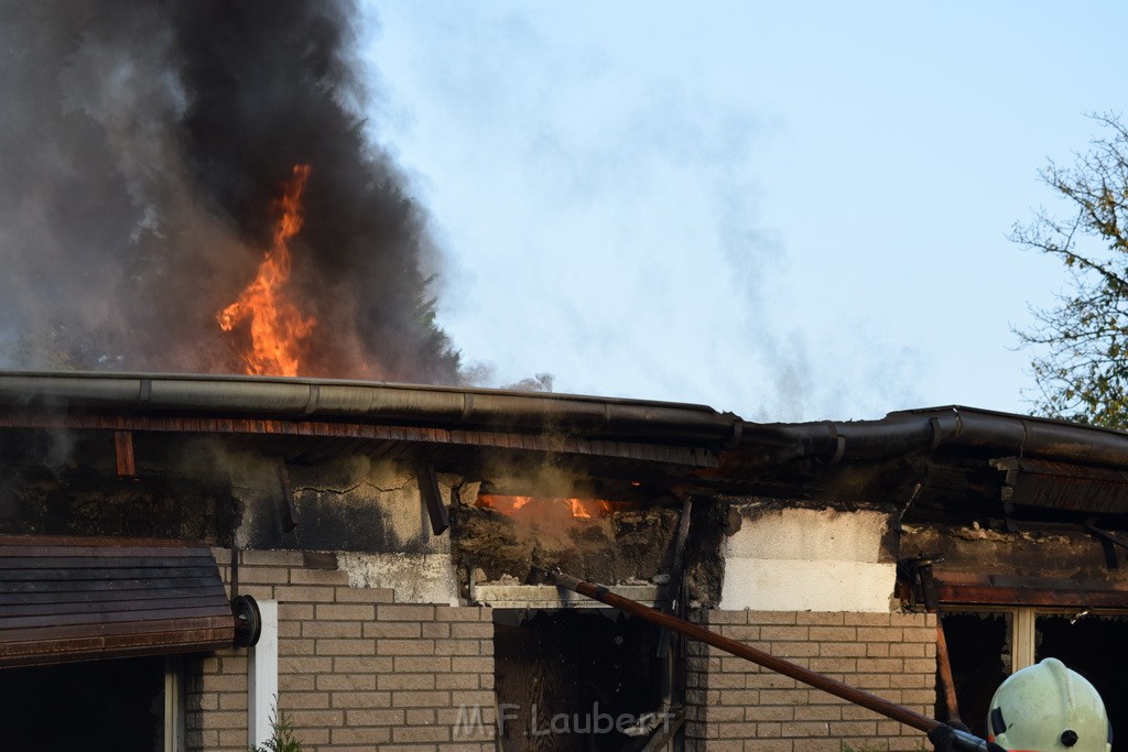 Feuer 2 Y Explo Koeln Hoehenhaus Scheuerhofstr P1543.JPG